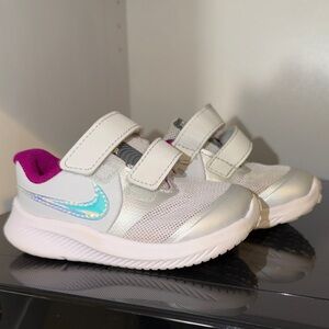 Nike Kids Sneakers White Iridescent Pink Hook and Loop